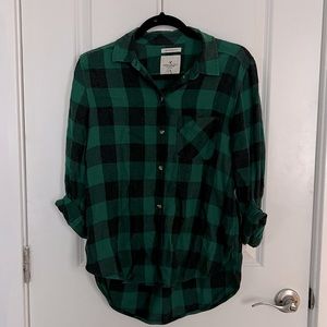 American Eagle plaid button down. Boyfriend fit